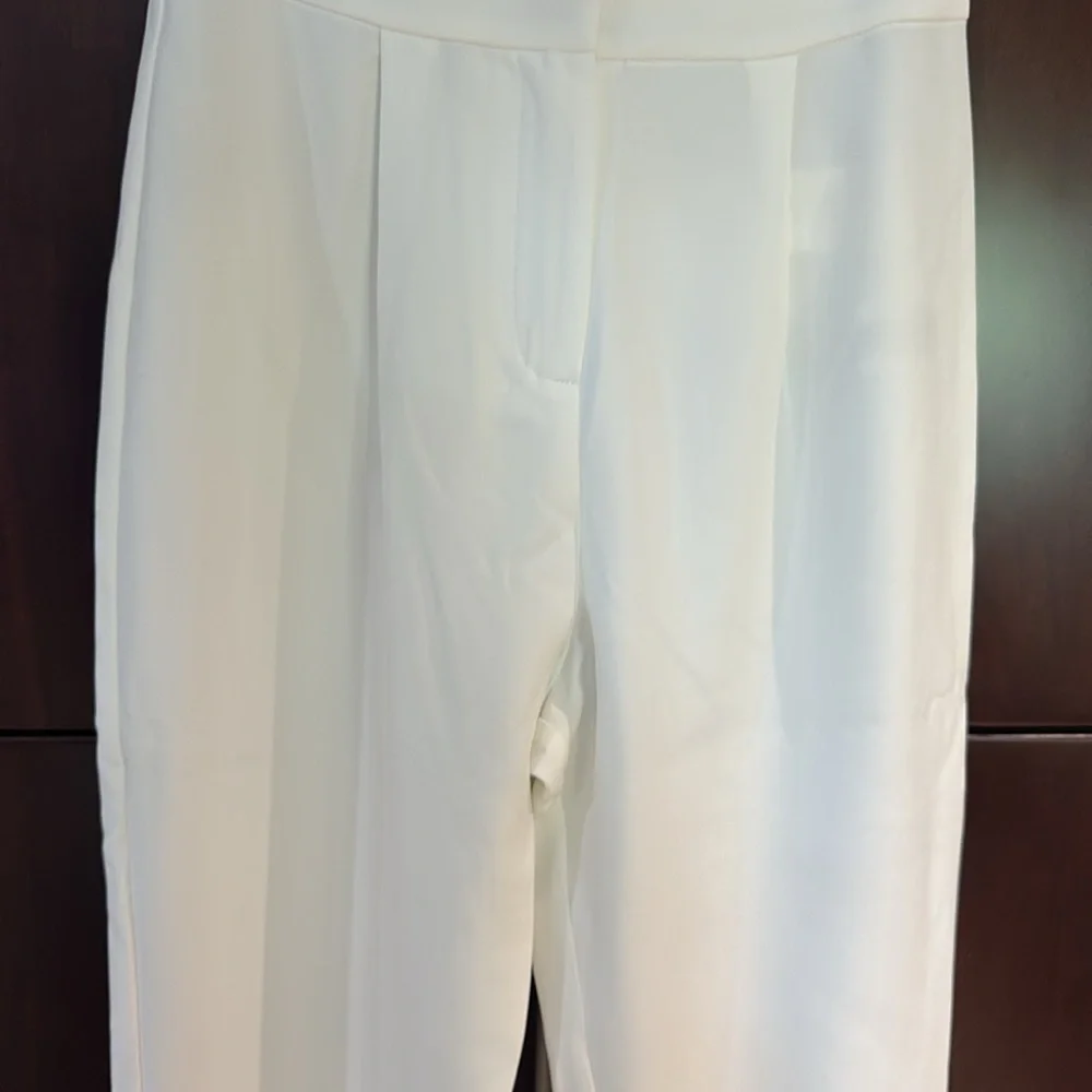 4th & Reckless Women’s Charl pleated Trouser off white Size Small - Picture 5 of 14